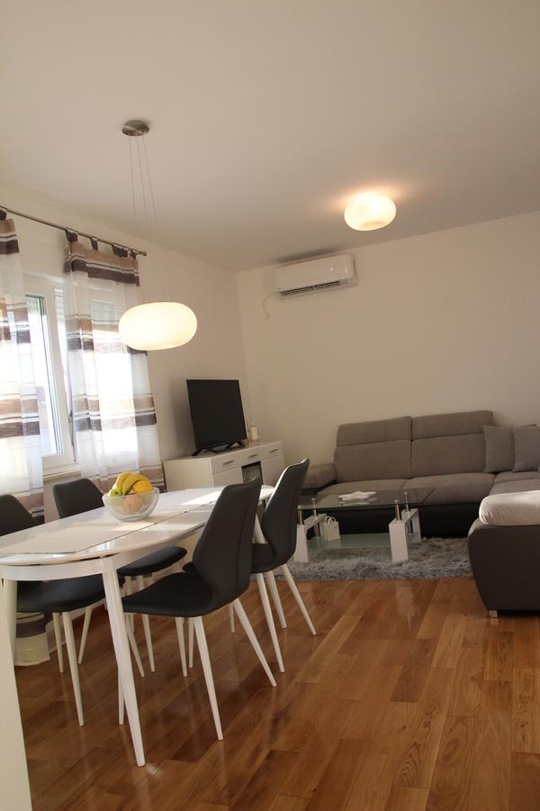 פודסטראנה Apartment Mario מראה חיצוני תמונה